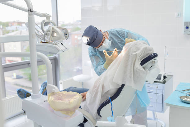 Best Cracked Tooth Emergency Dentist  in Pompano Beach, FL
